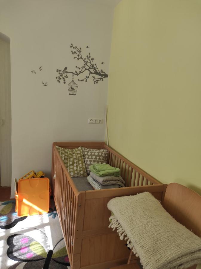 Schoene Gemuetliche Ferienwohnung Am Saaleradweg Grosseutersdorf ภายนอก รูปภาพ
